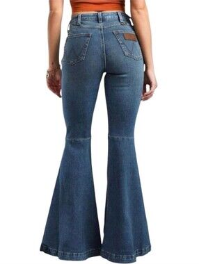 WRANGLER Retro High Rise Bailey Flare cowgirl jeans Style#1011MPFKP 26x36L NWT